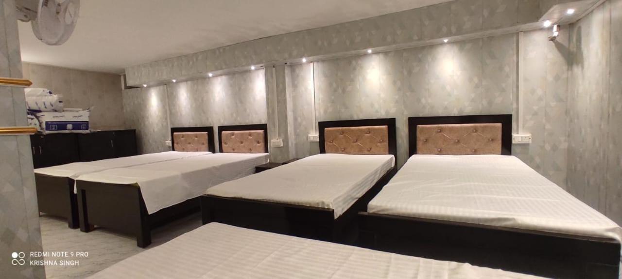 Shree Balaji Luxury Homestay Hostel *